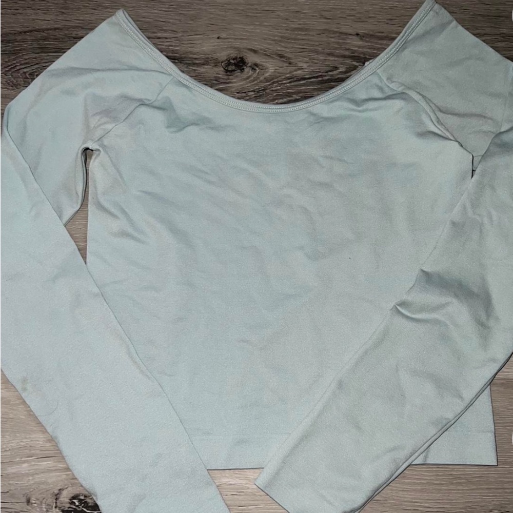 COTTON ON off shoulder longsleeves